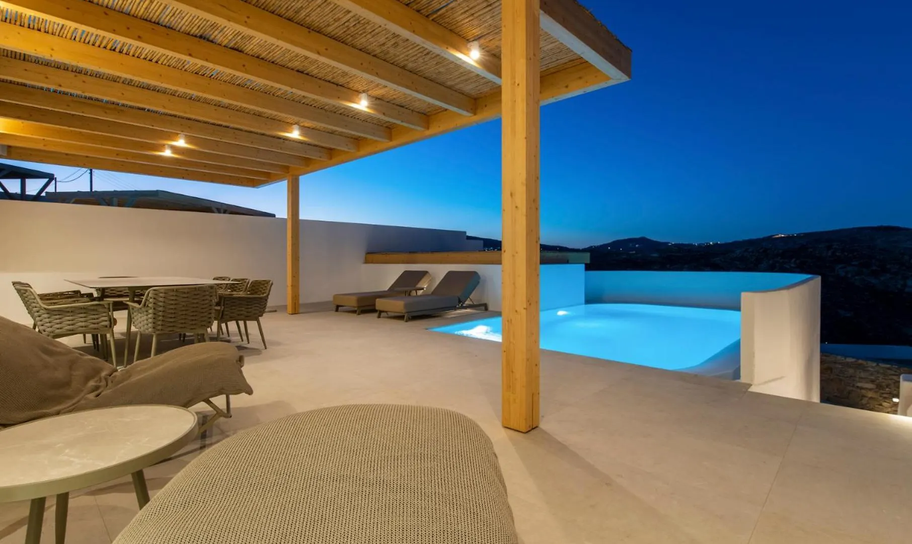 Villa Vibe C - Hot Tub - Mg Villas Mykonos Town