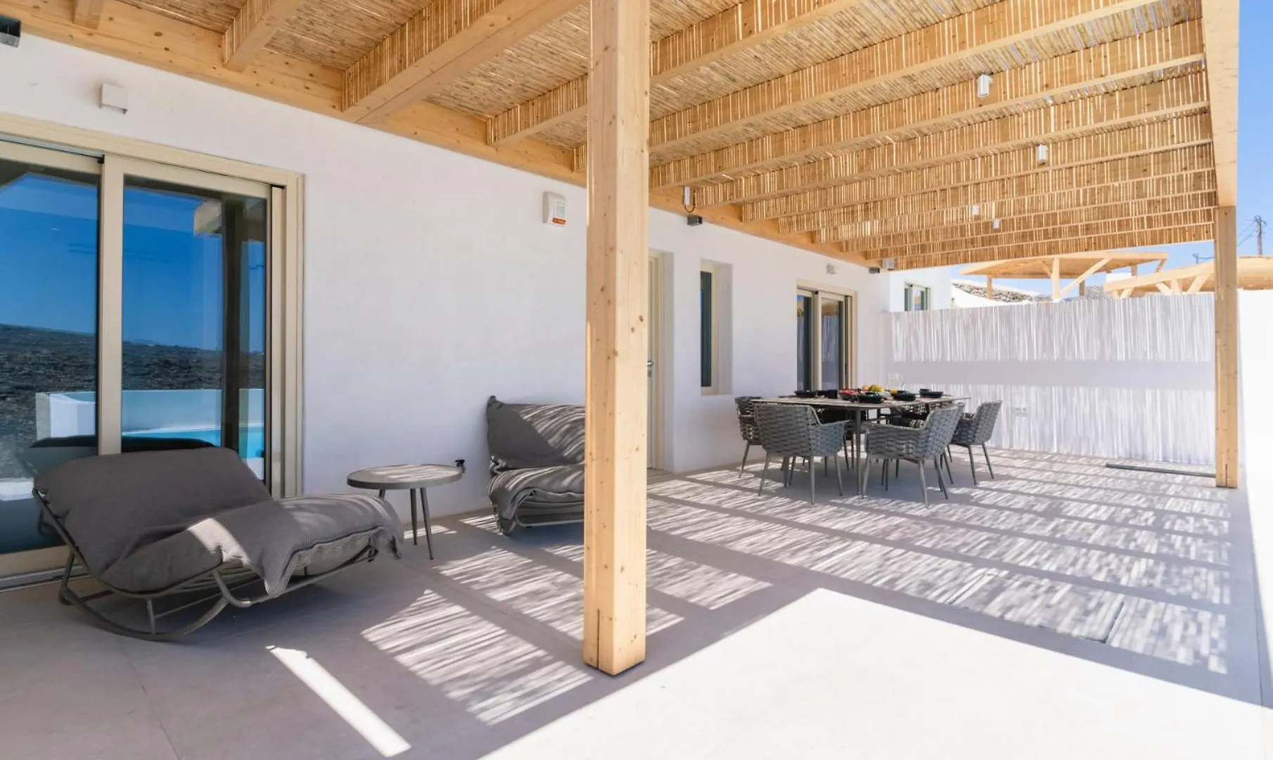Villa Vibe C - Hot Tub - Mg Villas Mykonos Town Yunanistan